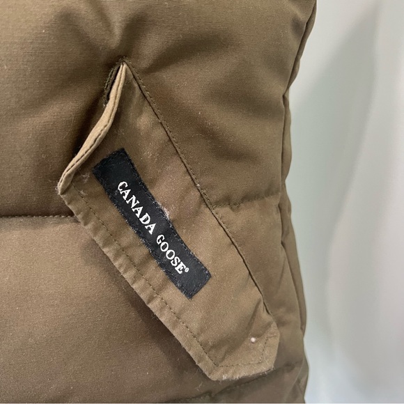 CANADA GOOSE Freestyle Olive Green Puffer Vest - Picture 6 of 8